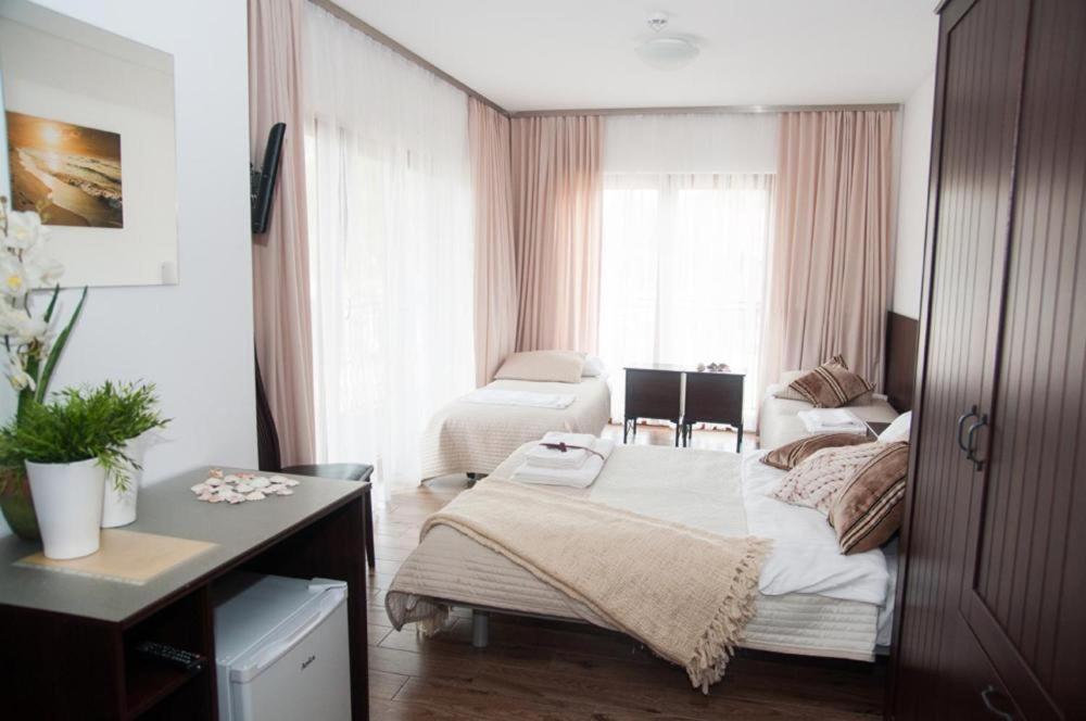 ムジェジノ Grot Bed & Breakfast エクステリア 写真