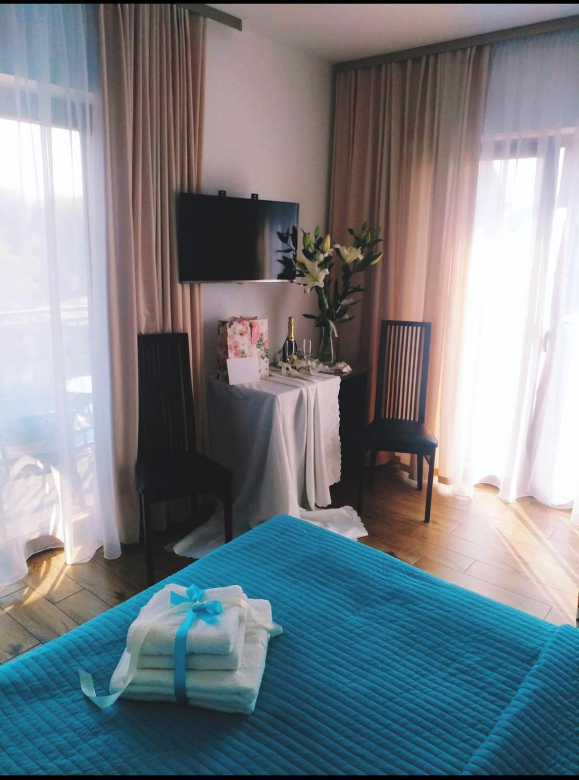 ムジェジノ Grot Bed & Breakfast エクステリア 写真